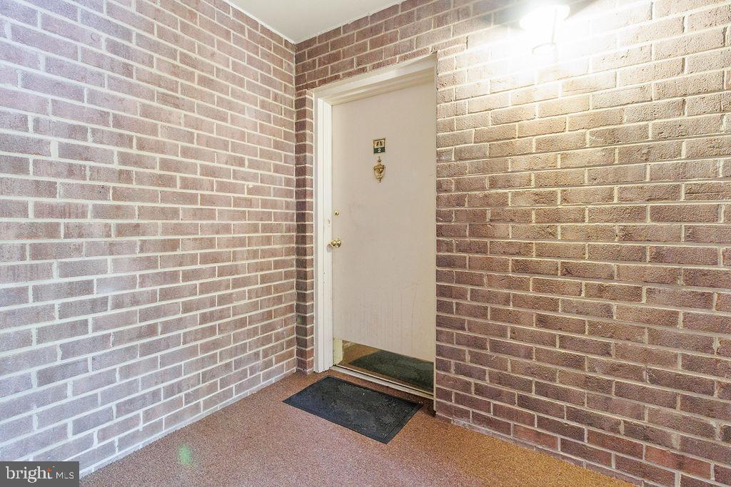 1414 Northgate Square, Unit 14142A Reston, VA 20190 - Photo 23 of 27 Gallery Image 23