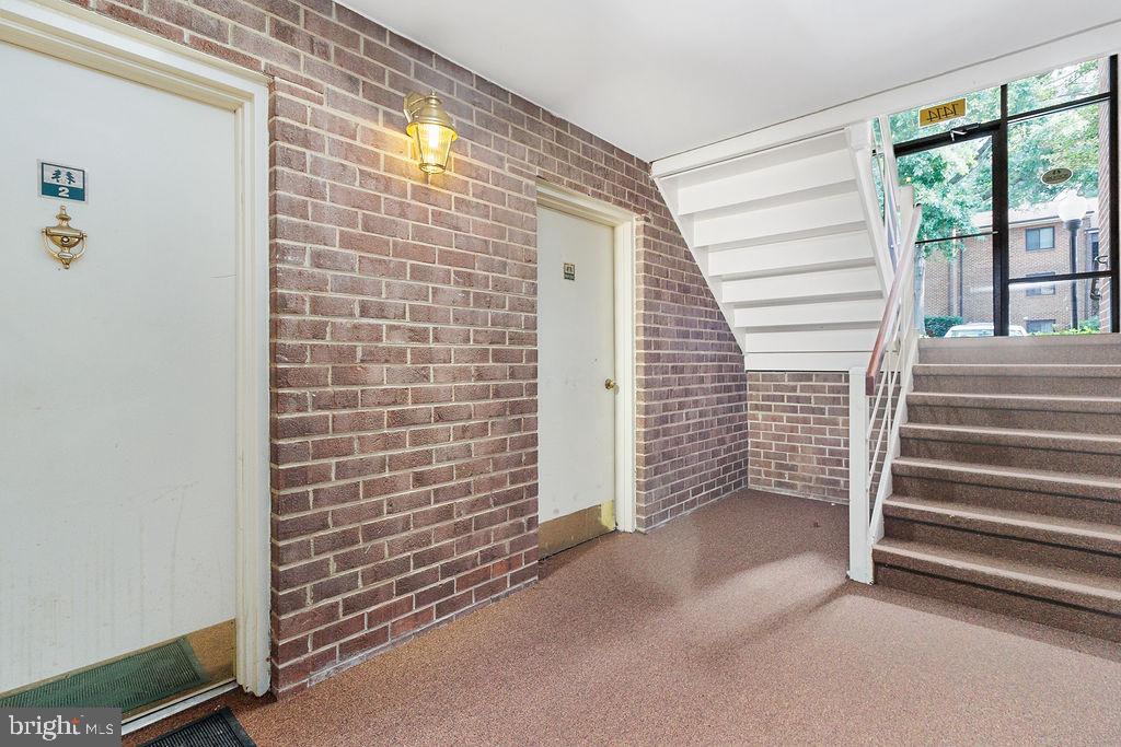 1414 Northgate Square, Unit 14142A Reston, VA 20190 - Photo 24 of 27 Gallery Image 24