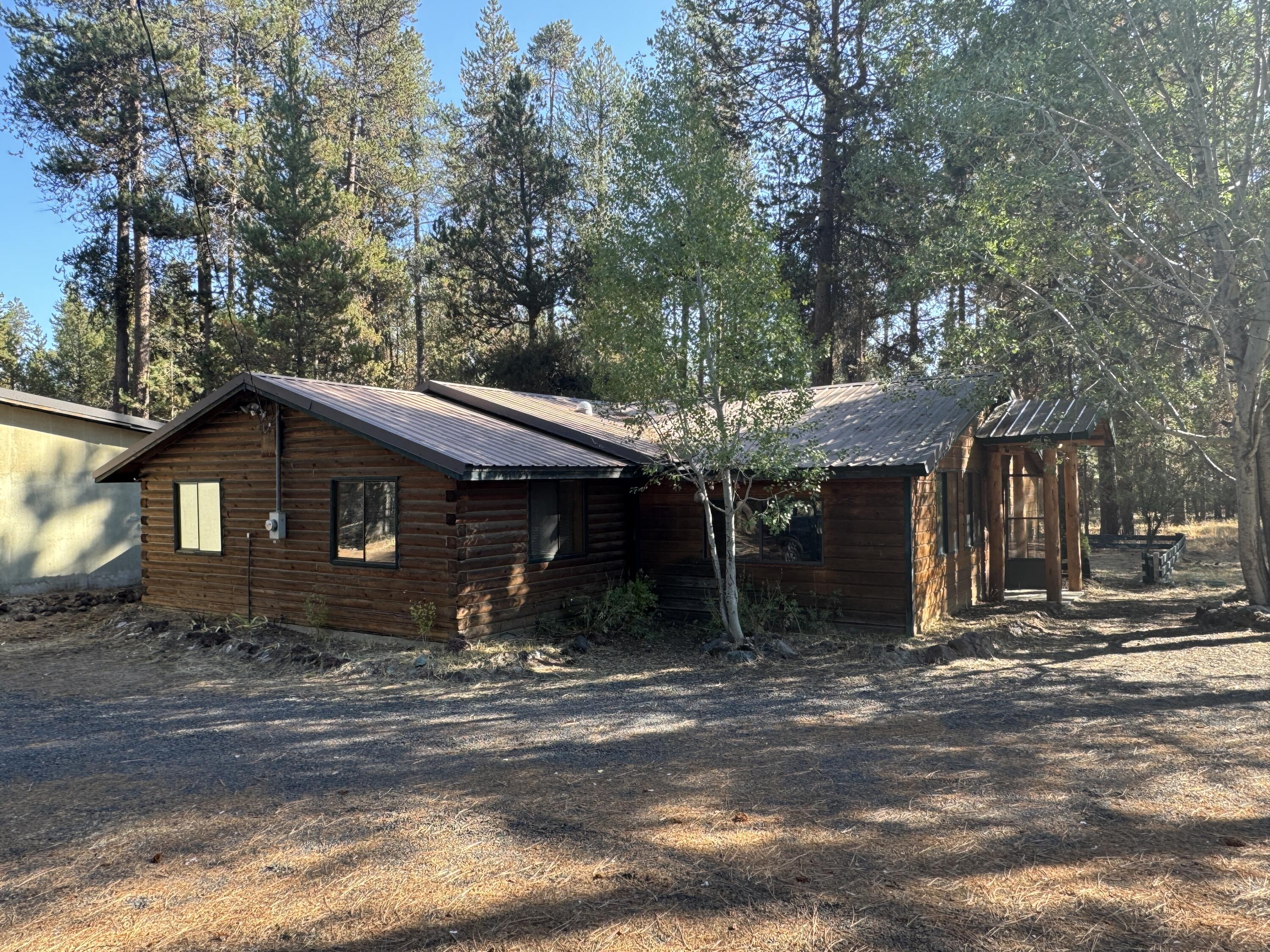 53357 Pole Pine Road La Pine, OR 97739 - Photo 2 of 45 IMG_2243