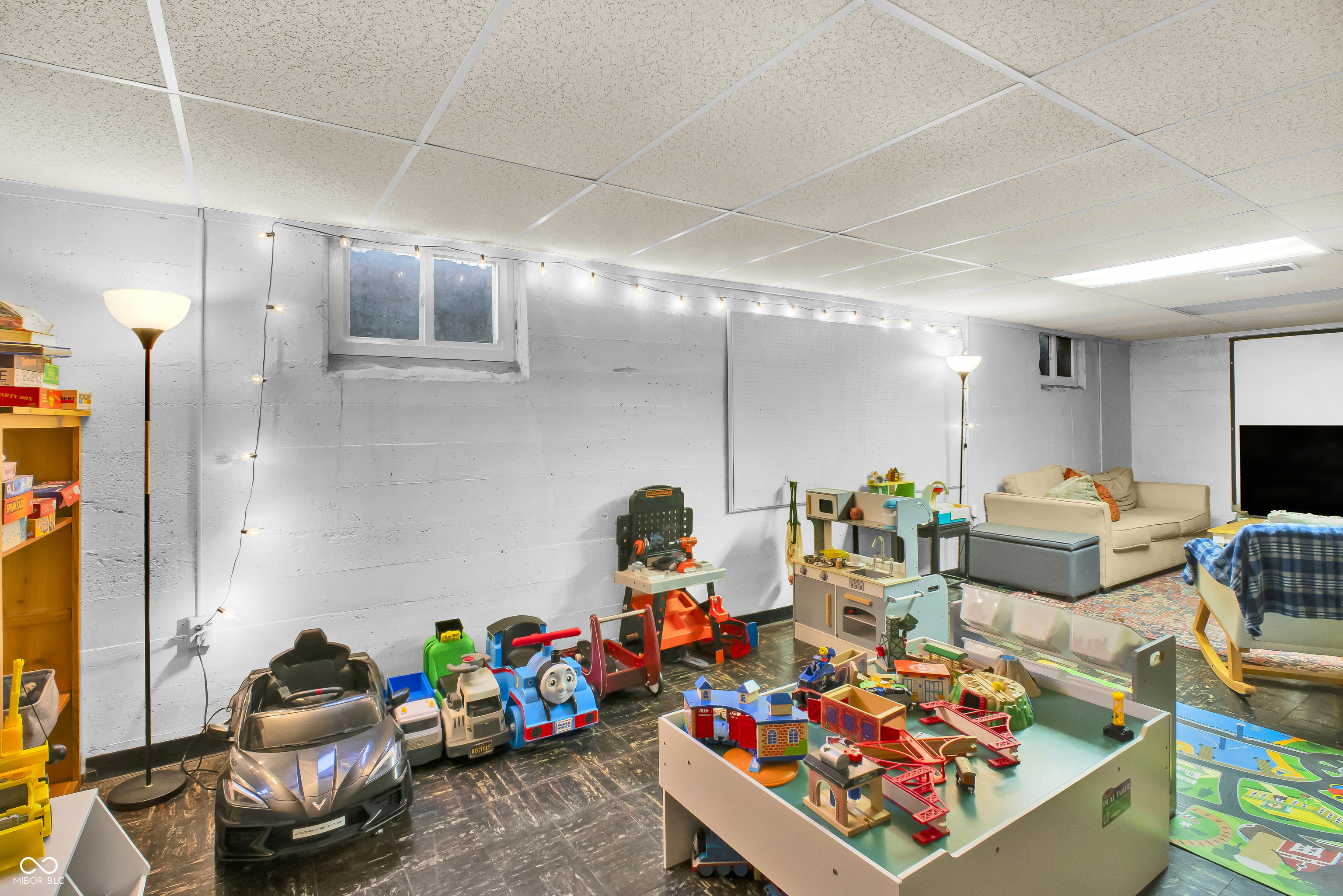 2245 Washington Street Columbus, IN 47201 - Photo 36 of 44