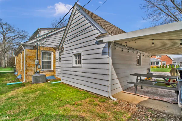 $269,900 | 2245 Washington Street, Columbus, IN 47201