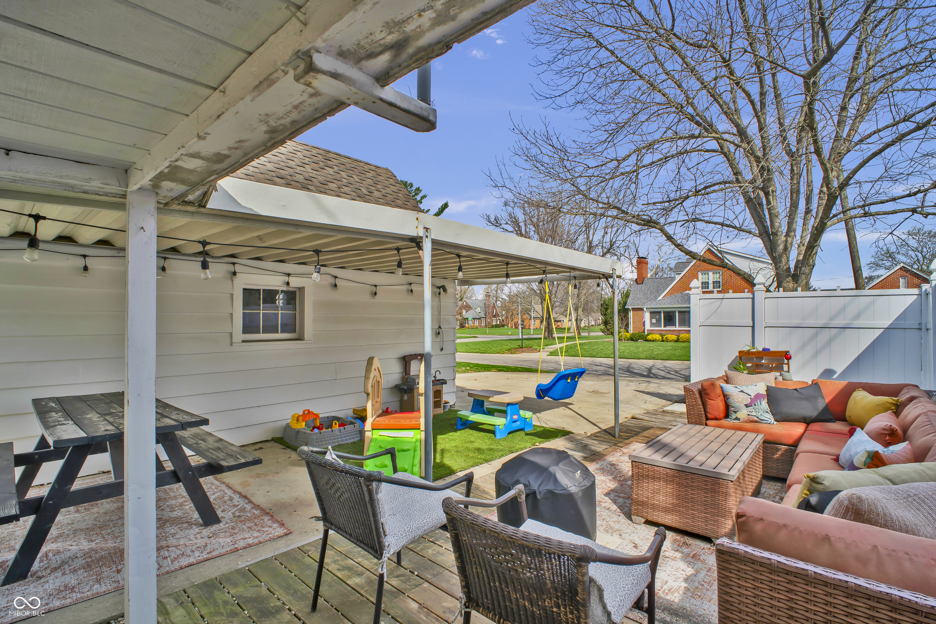 2245 Washington Street Columbus, IN 47201 - Photo 43 of 44
