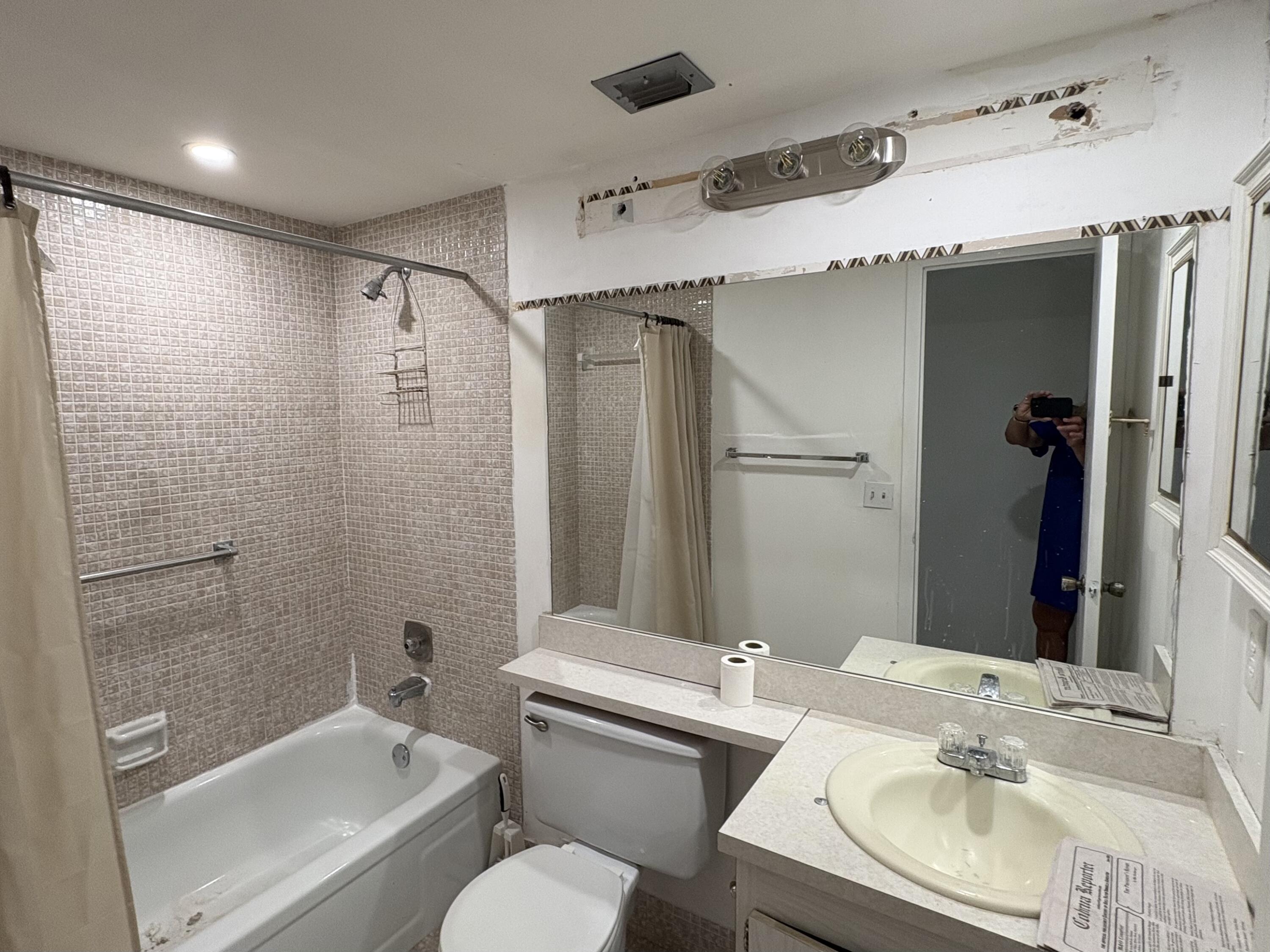 497 Mansfield K Boca Raton, FL 33434 - Photo 6 of 10 Batth