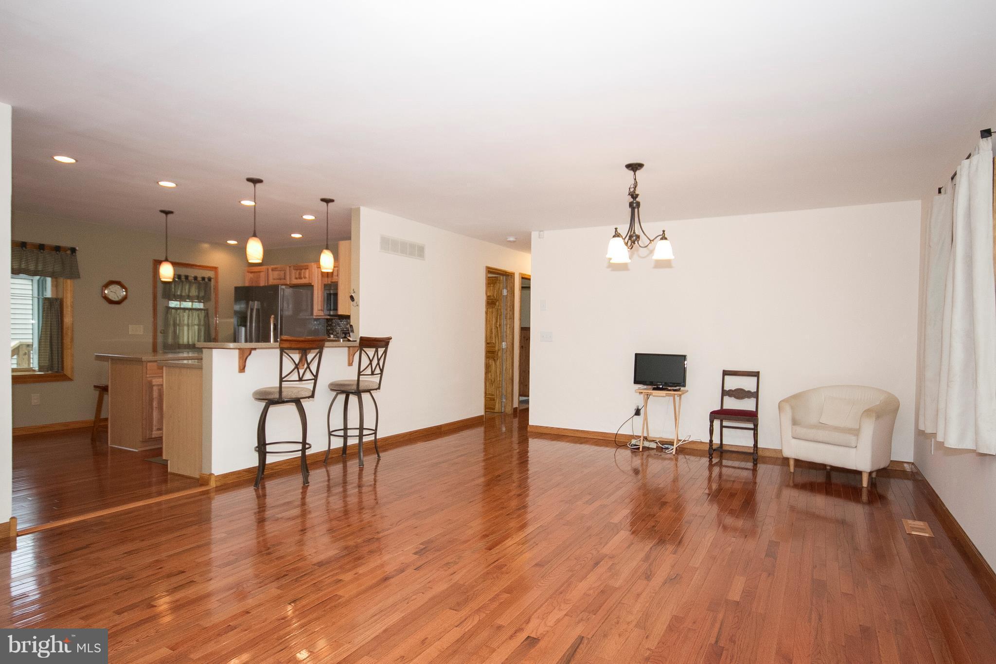 13109 Choptank Road Baltimore, MD 21220 - Photo 7 of 25 Dinning Area