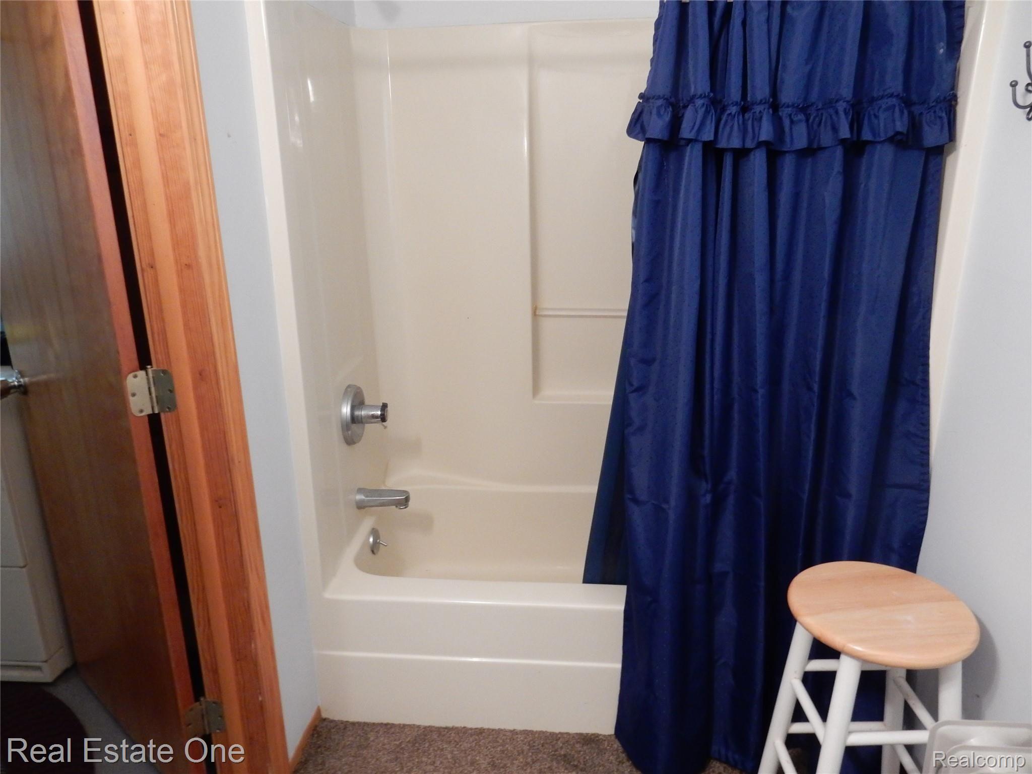 2467 East Monroe Road Harrison, MI 48625 - Photo 17 of 32 DSCN2446.JPG