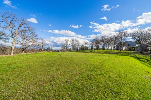 $80,000 | 21300 Meadowgate Drive, Red Bluff, CA 96080