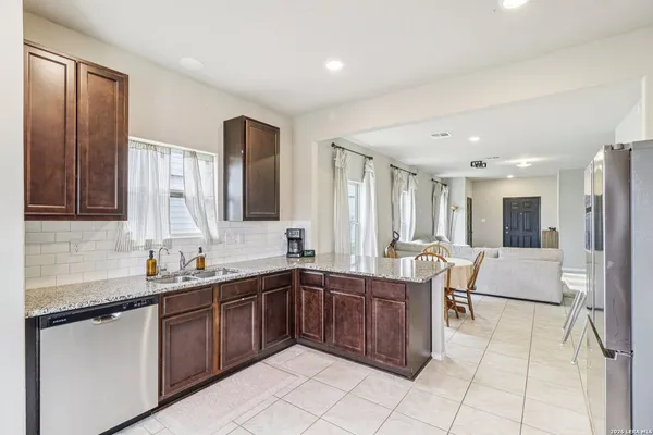 $259,999 | 2505 Dino Drive, Seguin, TX 78155