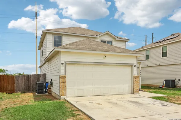 $259,999 | 2505 Dino Drive, Seguin, TX 78155