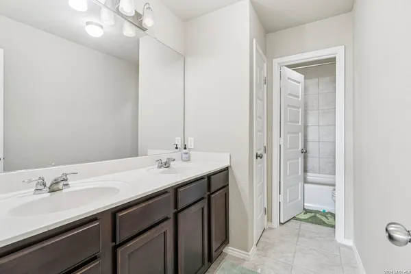 $259,999 | 2505 Dino Drive, Seguin, TX 78155