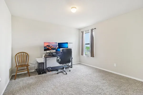 $259,999 | 2505 Dino Drive, Seguin, TX 78155