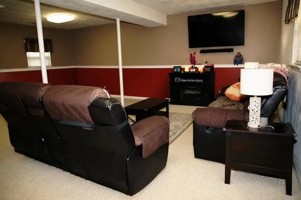 $327,900 | 157 Clubhouse Drive, Roanoke, VA 24019
