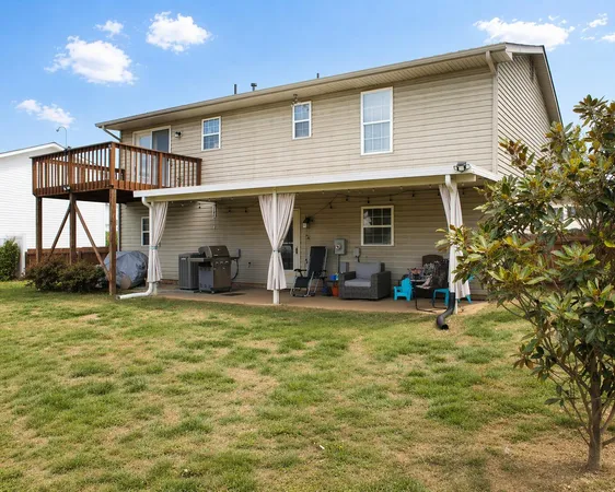 $327,900 | 157 Clubhouse Drive, Roanoke, VA 24019