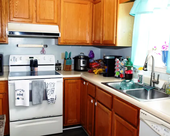 $327,900 | 157 Clubhouse Drive, Roanoke, VA 24019