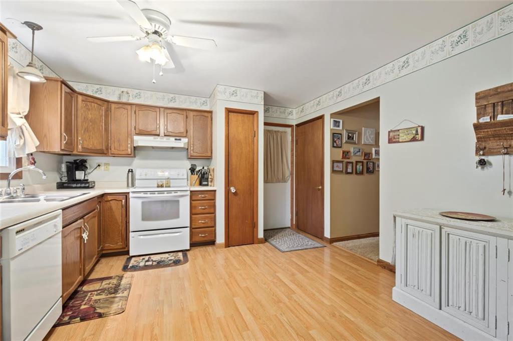 3681 Old Butler Road New Castle, PA 16101 - Photo 7 of 17