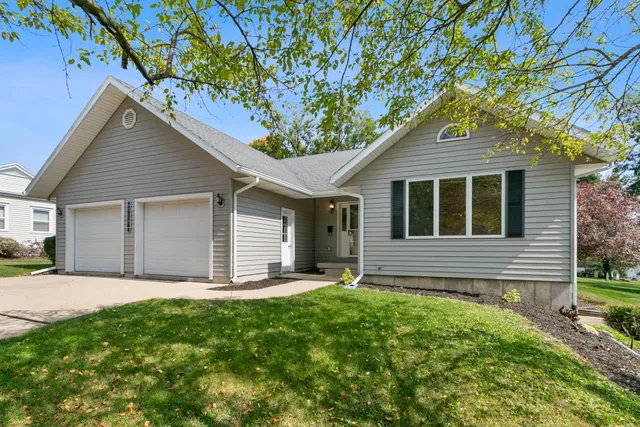 $399,000 | 414 South Wisconsin Street, Mineral Point, WI 53565