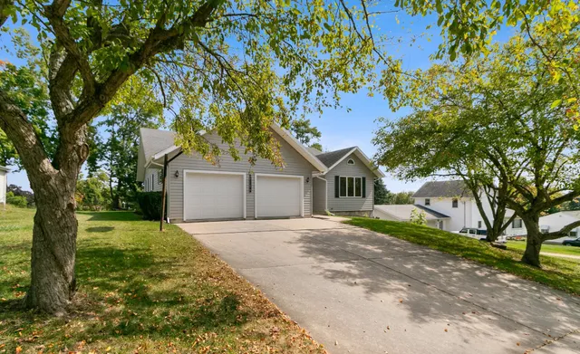 $399,000 | 414 South Wisconsin Street, Mineral Point, WI 53565