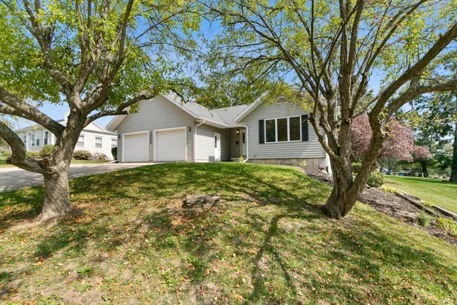 $399,000 | 414 South Wisconsin Street, Mineral Point, WI 53565