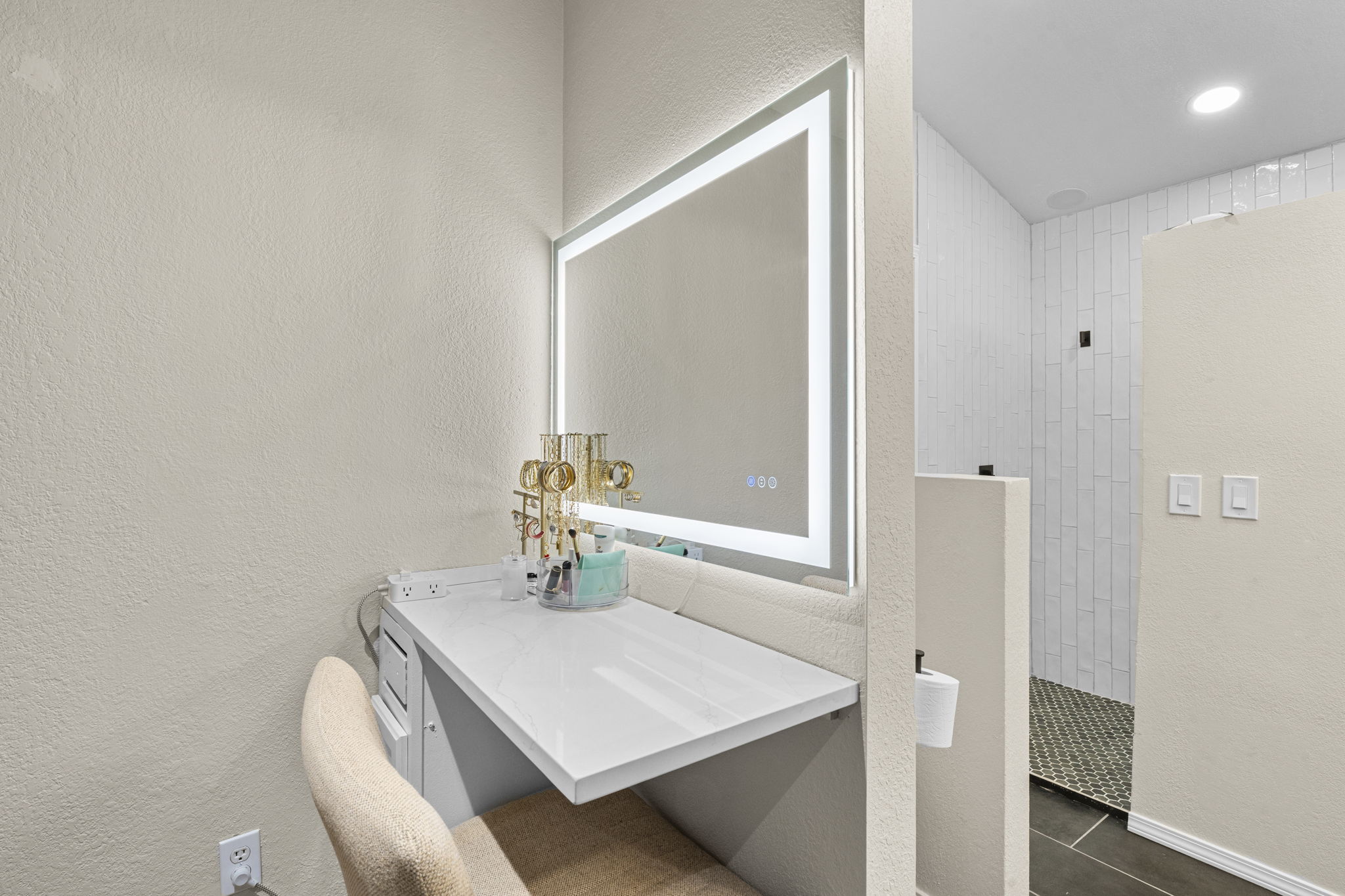 175 Wetzel Kyle, TX 78640 - Photo 16 of 40 Built-in vanity in primary bathroom