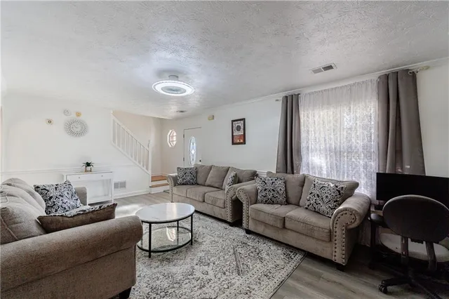 $349,000 | 1757 Summit Creek Way, Loganville, GA 30052