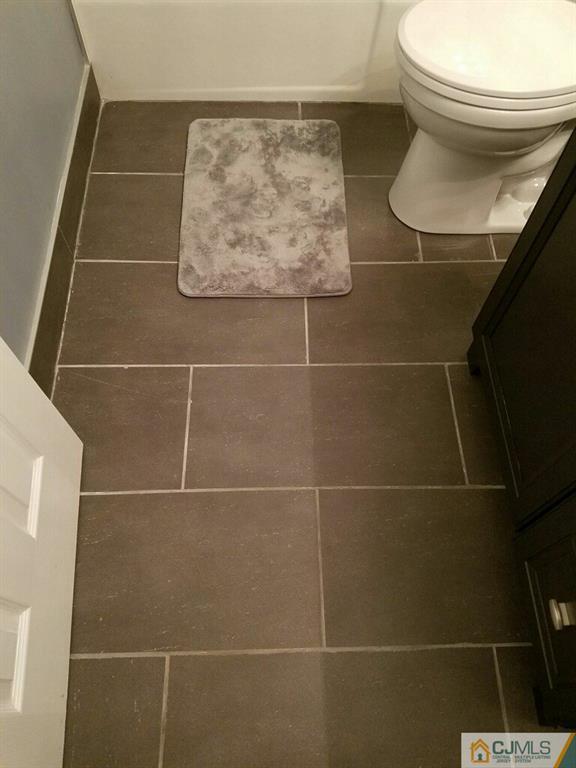 170 Evergreen Road, Unit 19B Metuchen, NJ 08840 - Photo 14 of 24 Gallery Image 14