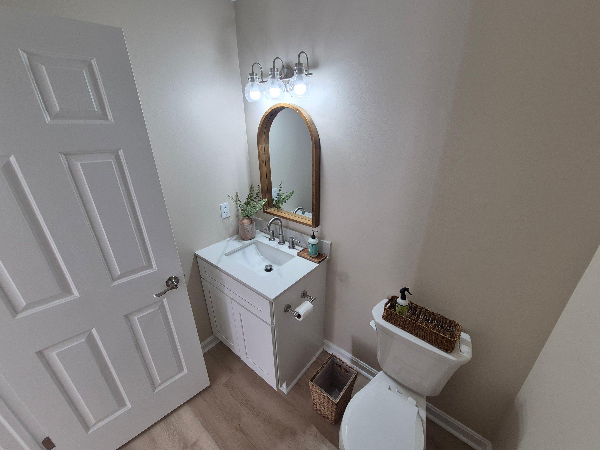 1406 Princeton Road Mechanicsburg, PA 17050 - Photo 27 of 53 Half-Bath