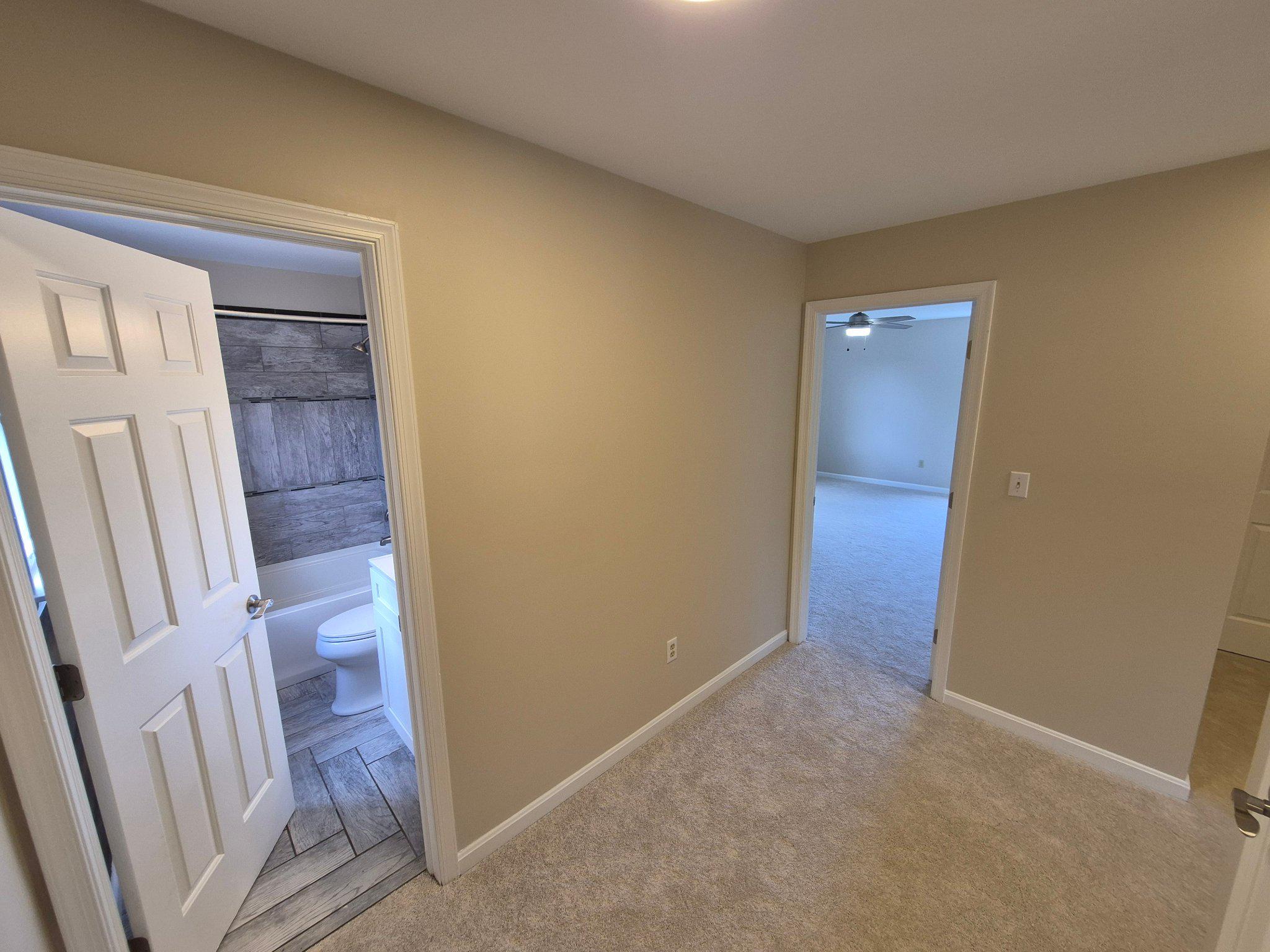 1406 Princeton Road Mechanicsburg, PA 17050 - Photo 28 of 53 2nd Story Hallway