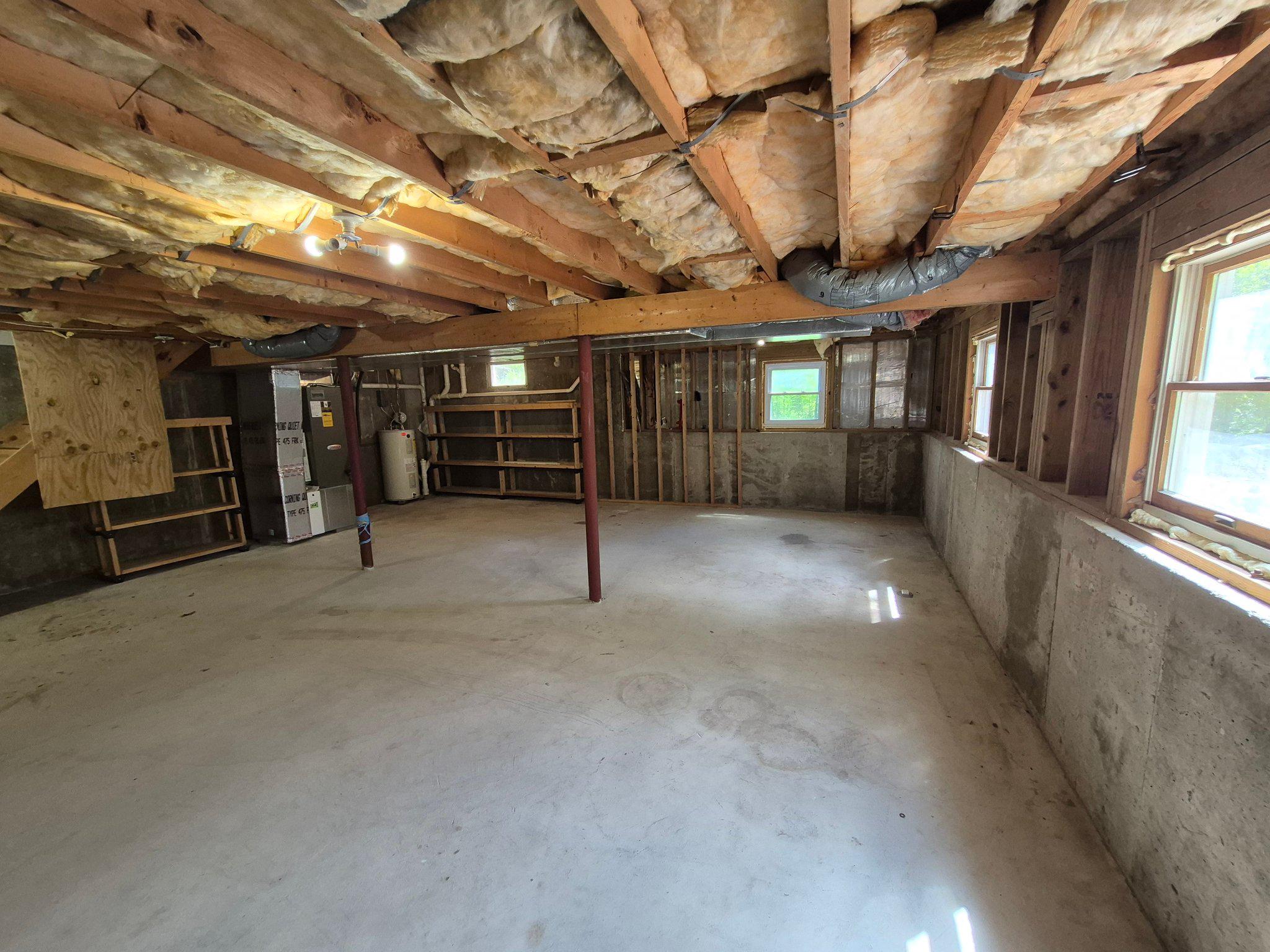 1406 Princeton Road Mechanicsburg, PA 17050 - Photo 41 of 53 a view of a room with gym equipment