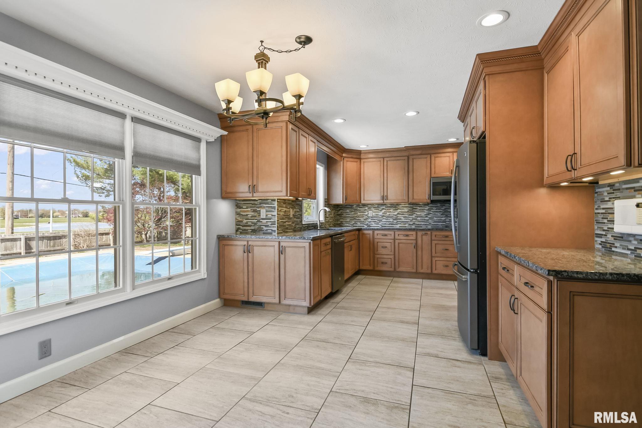 2513 Parsley Lane Springfield, IL 62711 - Photo 16 of 46 Gallery Image 16