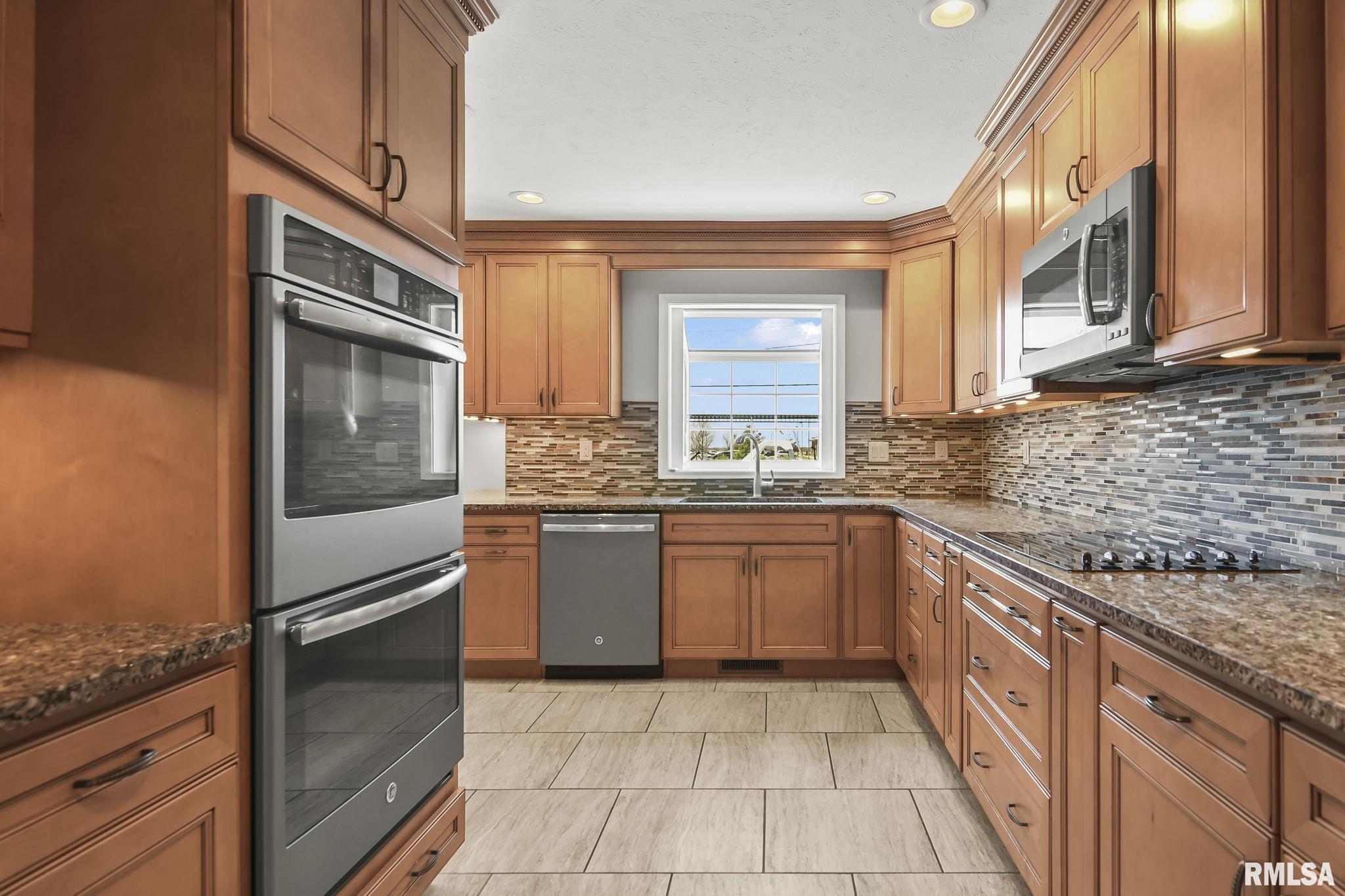 2513 Parsley Lane Springfield, IL 62711 - Photo 21 of 46 Gallery Image 21