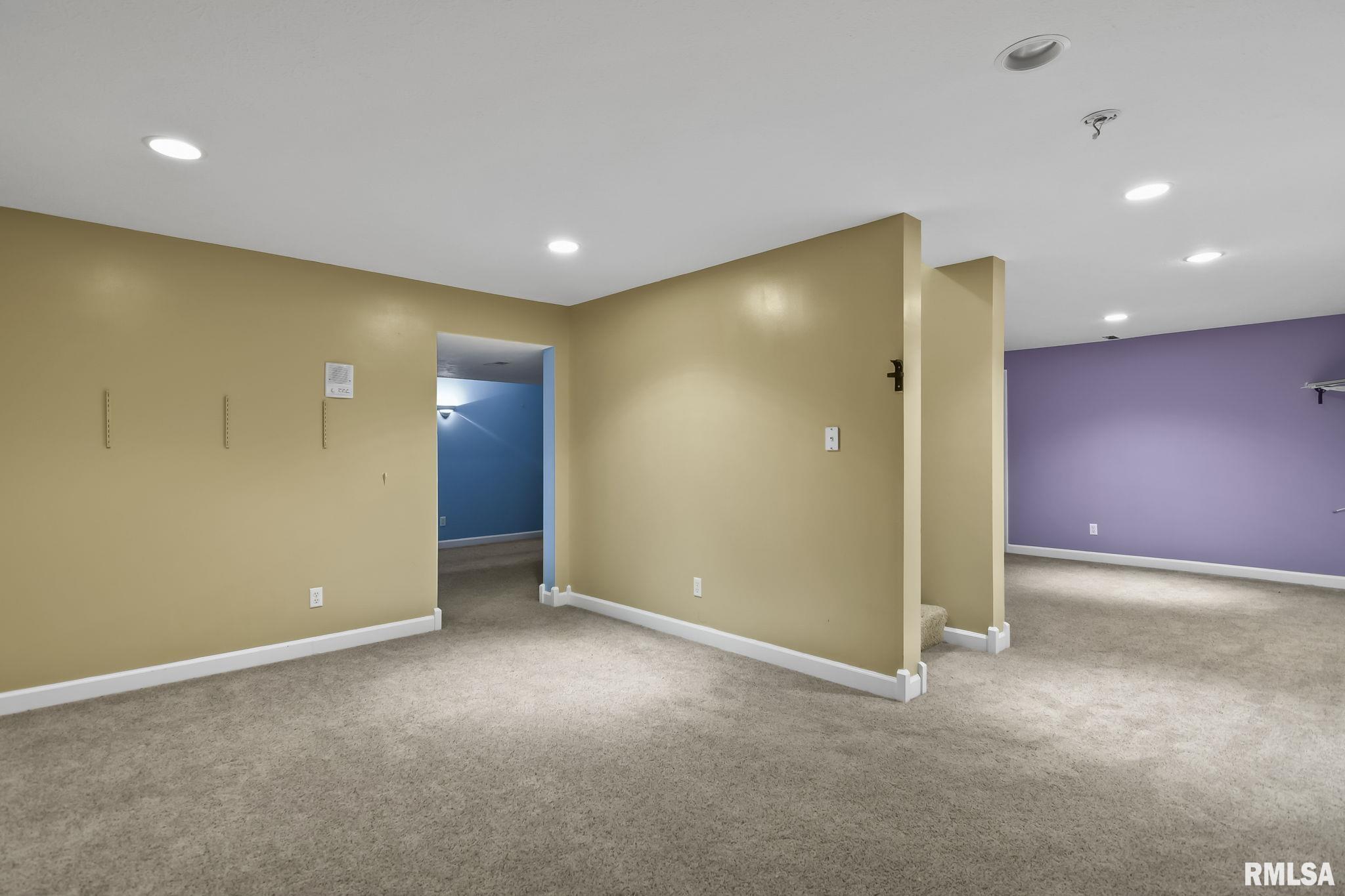 2513 Parsley Lane Springfield, IL 62711 - Photo 38 of 46 Gallery Image 38