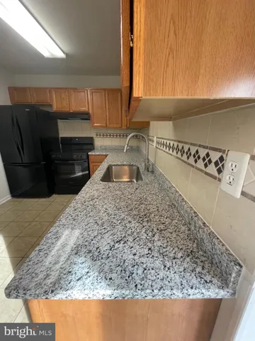 $1,695 | 128 Hickok Circle, Fredericksburg, VA 22401