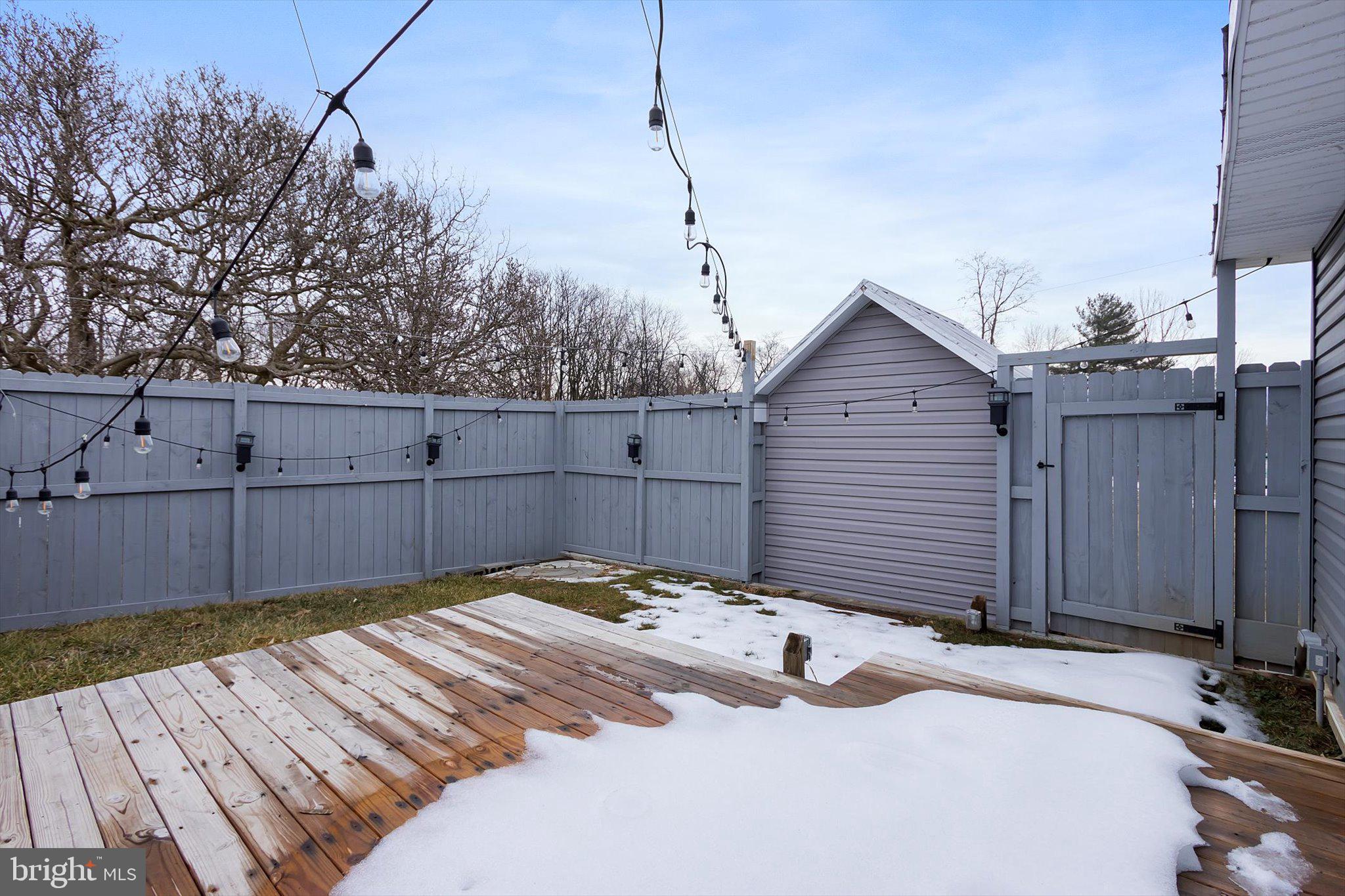 11853 White Hall Road Smithsburg, MD 21783 - Photo 31 of 40 a view of a backyard