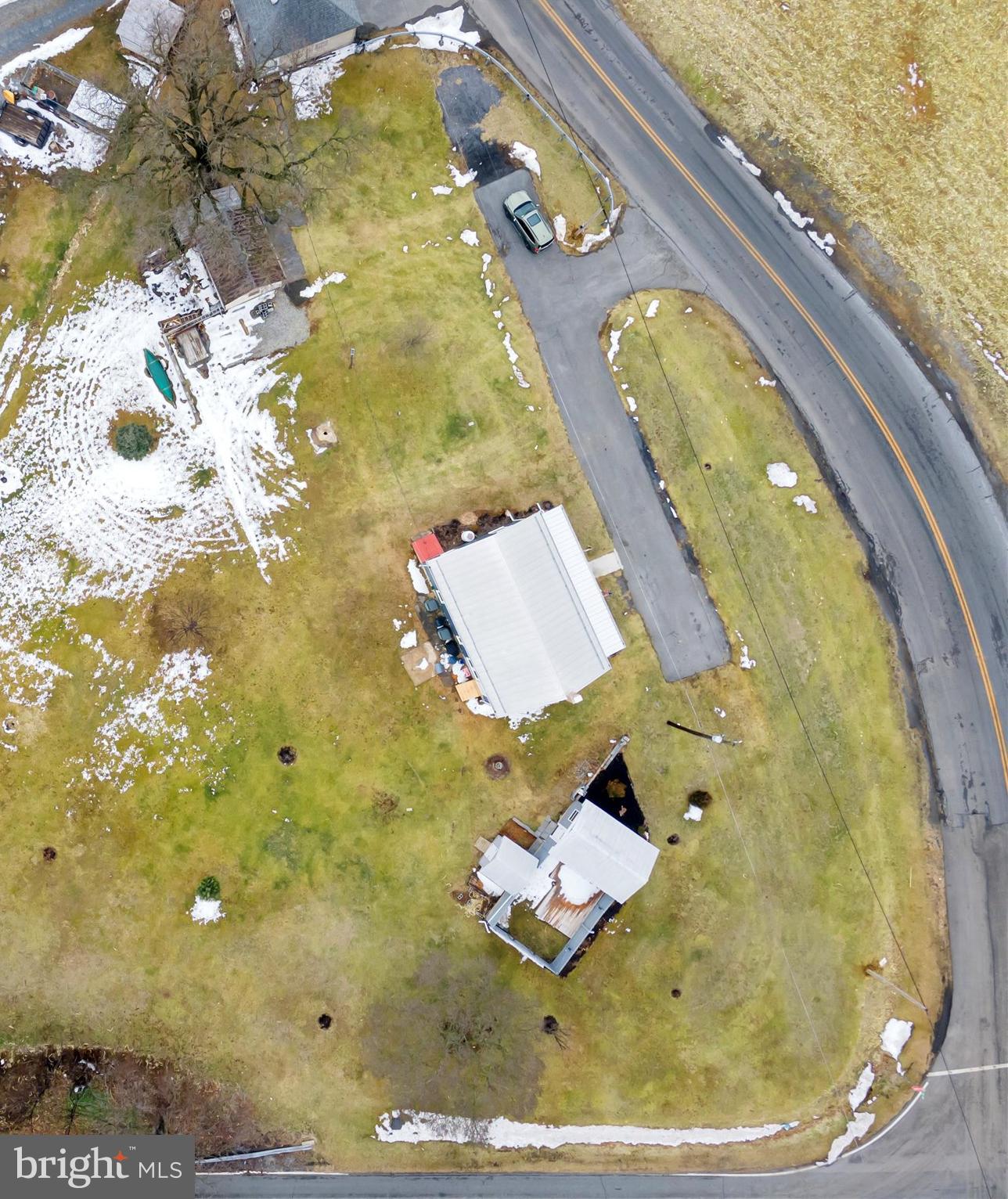 11853 White Hall Road Smithsburg, MD 21783 - Photo 40 of 40 a view of swimming pool