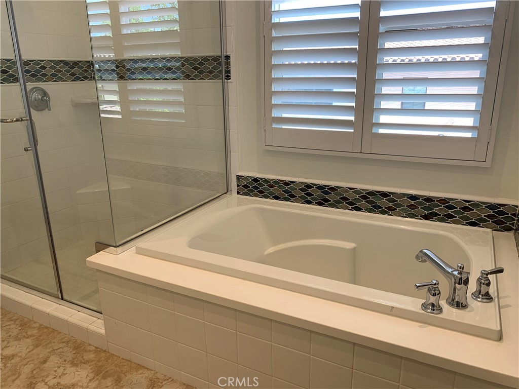 115 Hitching Post Irvine, CA 92620 - Photo 17 of 22