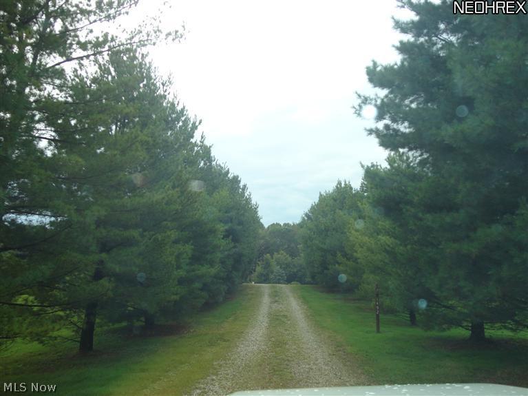 1492 Roxford Church Road Southeast Dennison, OH 44621 - Photo 11 of 21