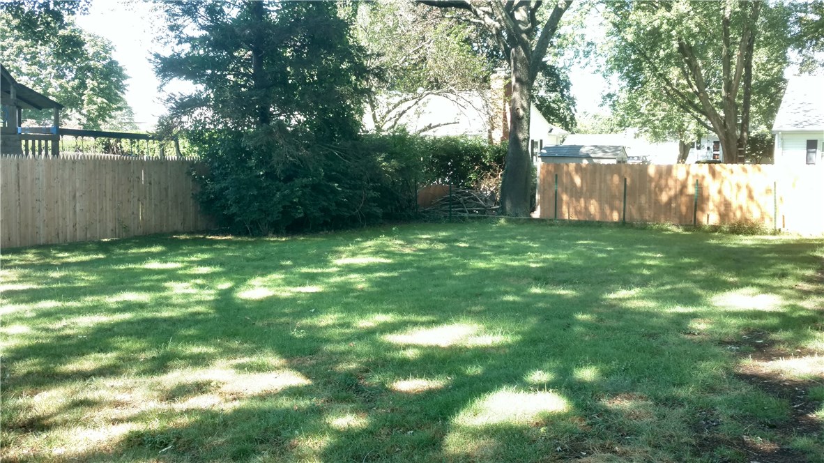 13 Willow Tree Road Tiverton, RI 02878 - Photo 4 of 13
