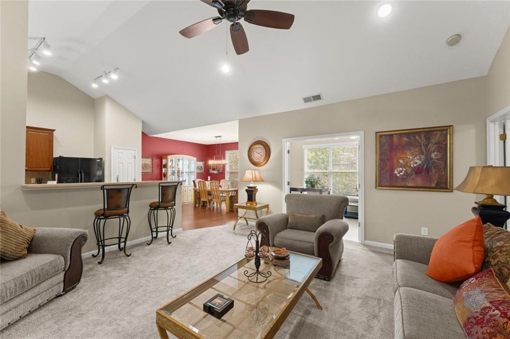 312 Springs Crossing Canton, GA 30114 - Photo 4 of 50