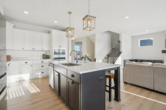 $679,900 | 1197 Gretz Way, New Richmond, WI 54017