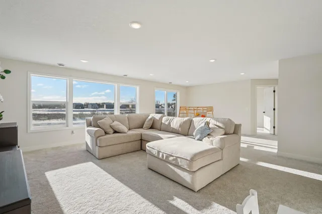 $679,900 | 1197 Gretz Way, New Richmond, WI 54017