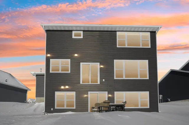 $679,900 | 1197 Gretz Way, New Richmond, WI 54017