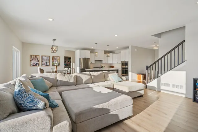 $679,900 | 1197 Gretz Way, New Richmond, WI 54017