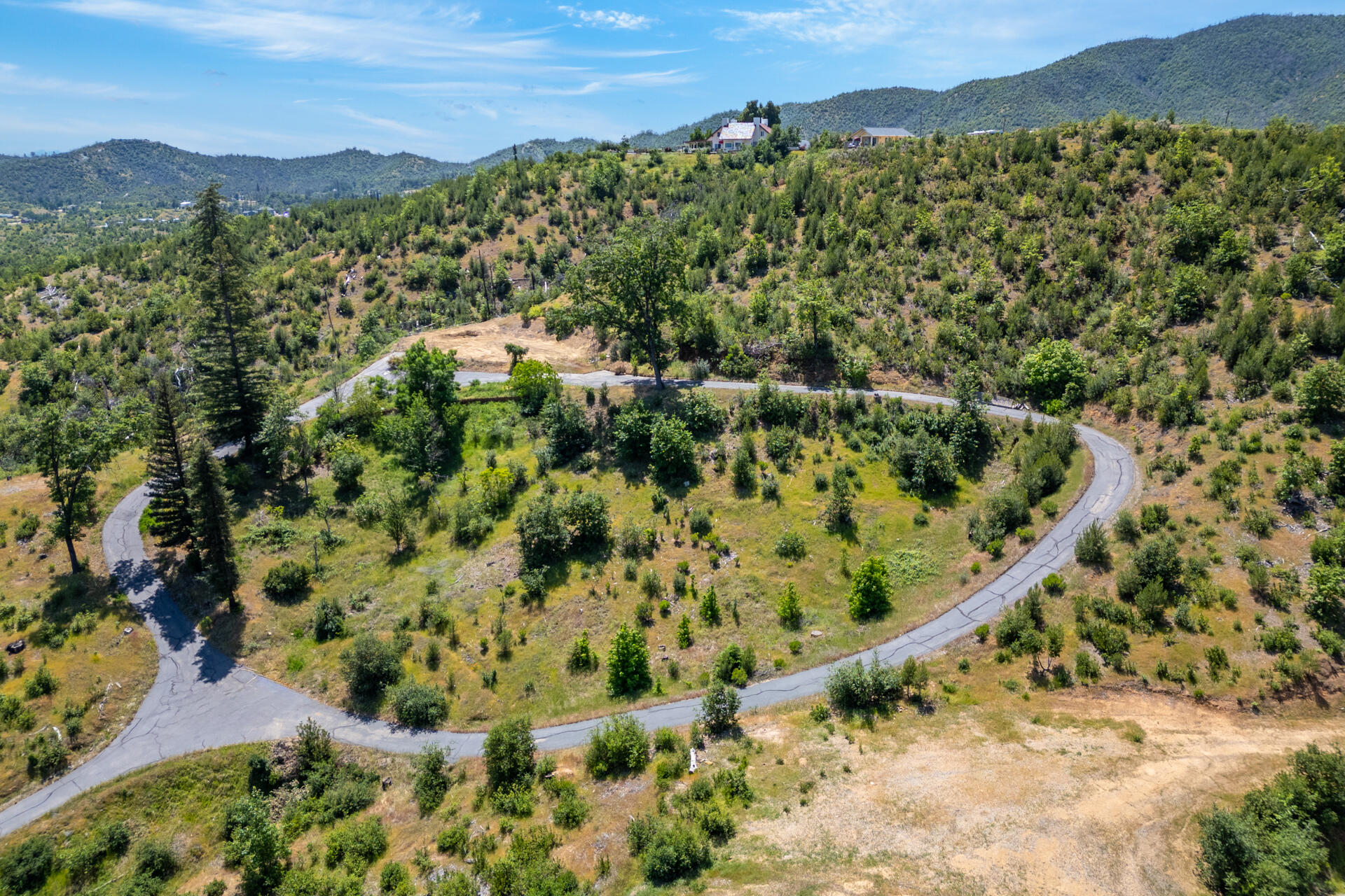 15691 Old Stage Coach Road Redding, CA 96001 - Photo 11 of 19 DJI_0742-HDR