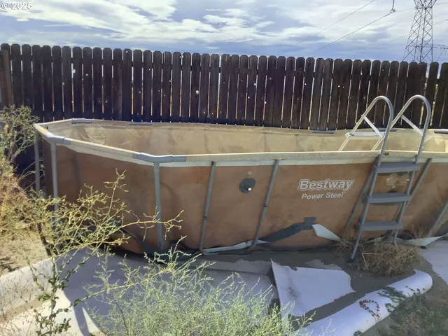 $210,000 | 299 Oregon Trail Boulevard, Boardman, OR 97818