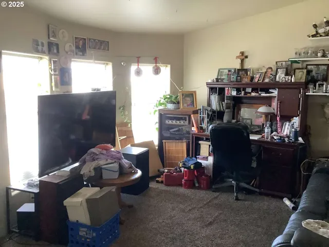 $210,000 | 299 Oregon Trail Boulevard, Boardman, OR 97818