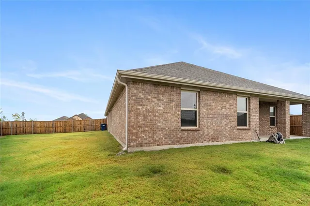 $2,400 | 745 John Adams Court, Fate, TX 75189