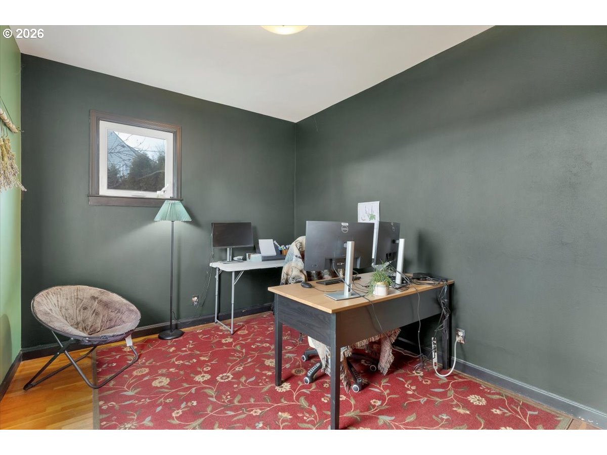 633 Southeast Ash Street Dallas, OR 97338 - Photo 23 of 43