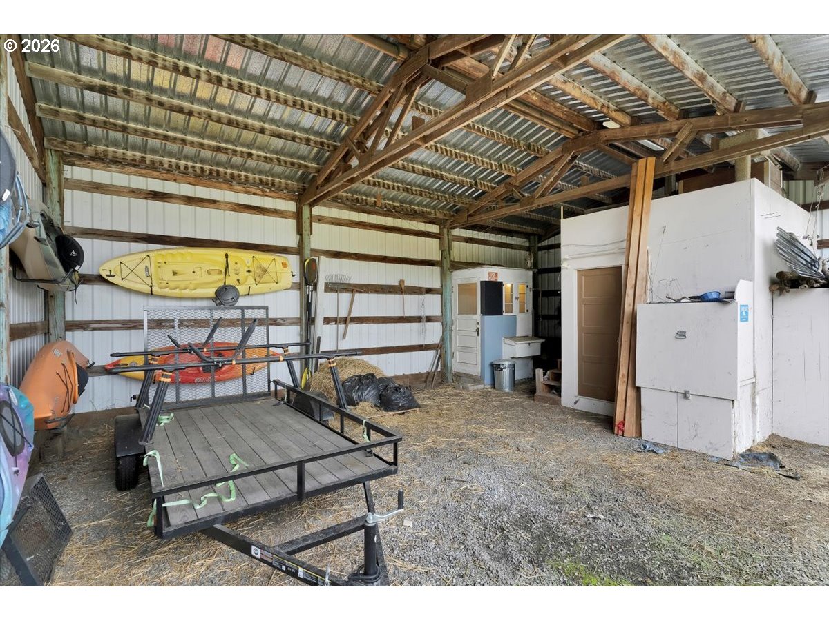 633 Southeast Ash Street Dallas, OR 97338 - Photo 34 of 43