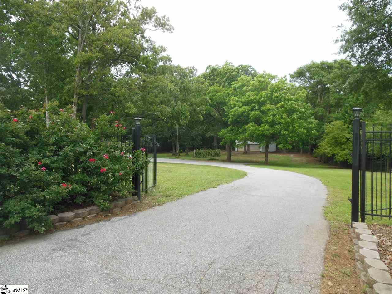 424 Elrod Road Piedmont, SC 29673 - Photo 2 of 28 Gallery Image 2