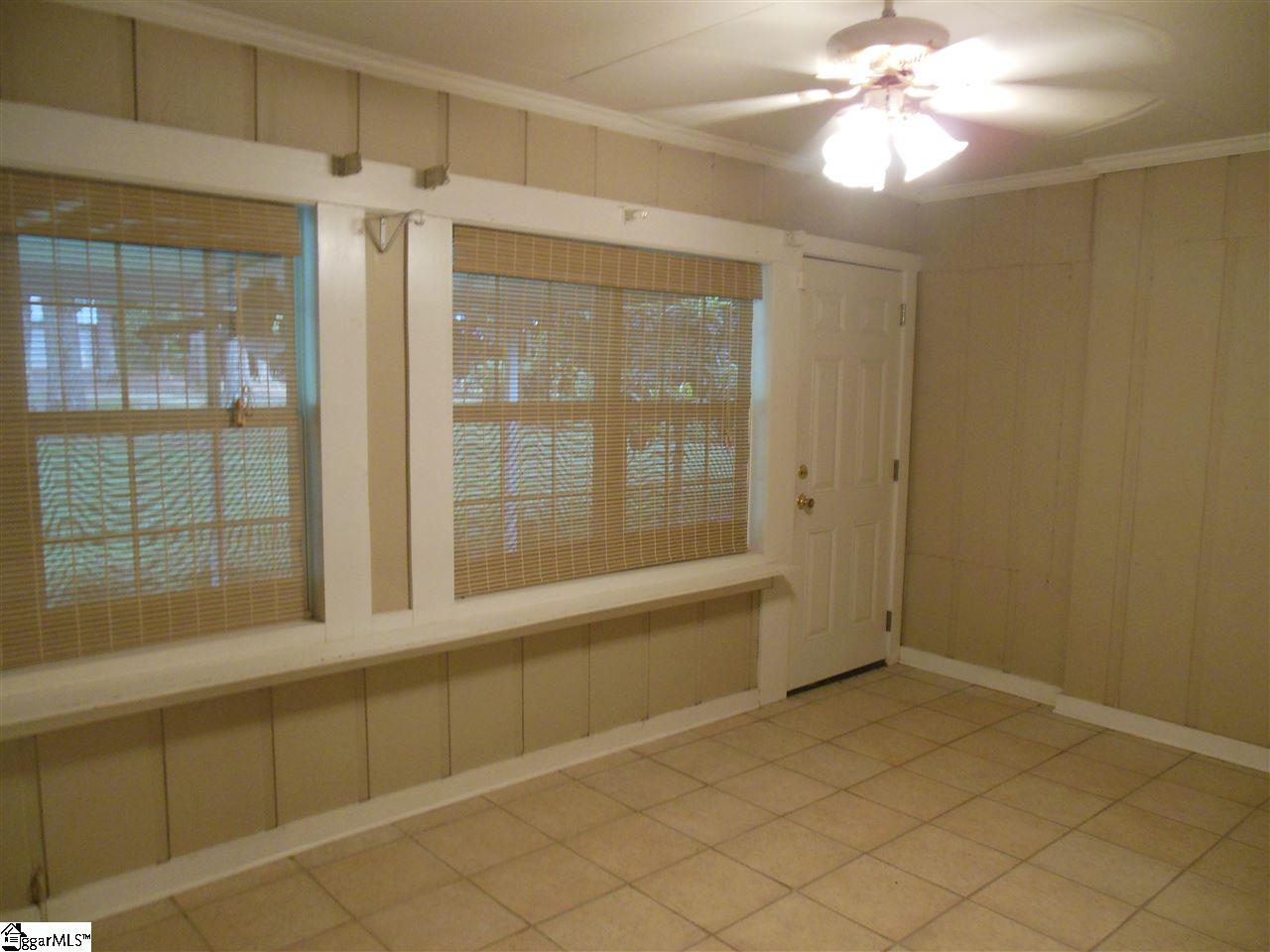 424 Elrod Road Piedmont, SC 29673 - Photo 11 of 28 Gallery Image 11