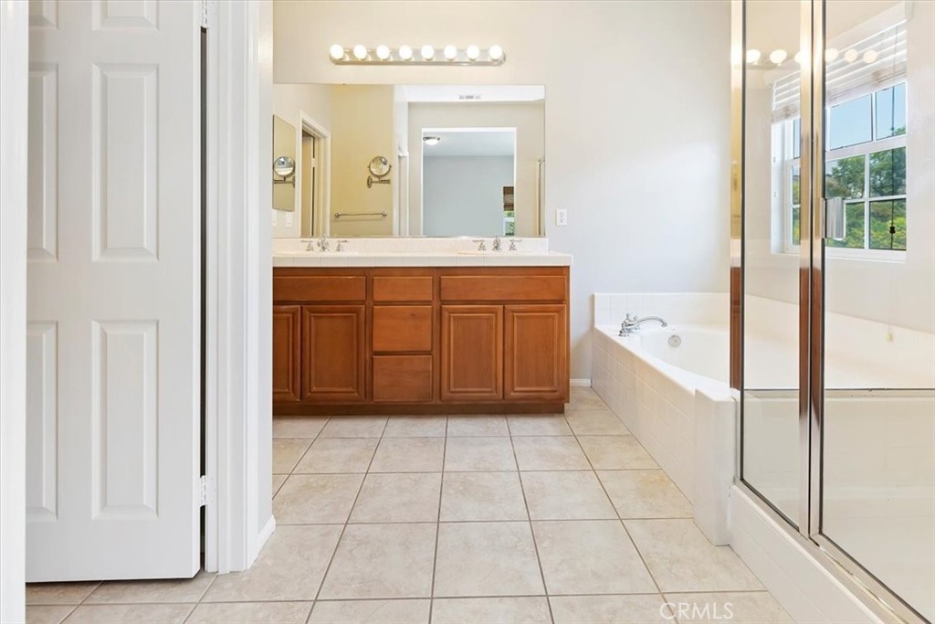 15 Wildflower Place Ladera Ranch, CA 92694 - Photo 18 of 25